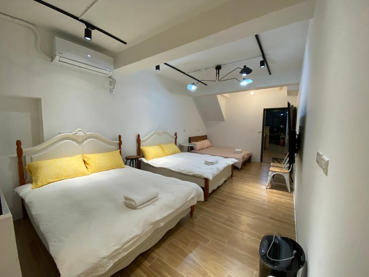 Апартаменты 好室連連house Lien Lien Тайнань Экстерьер фото