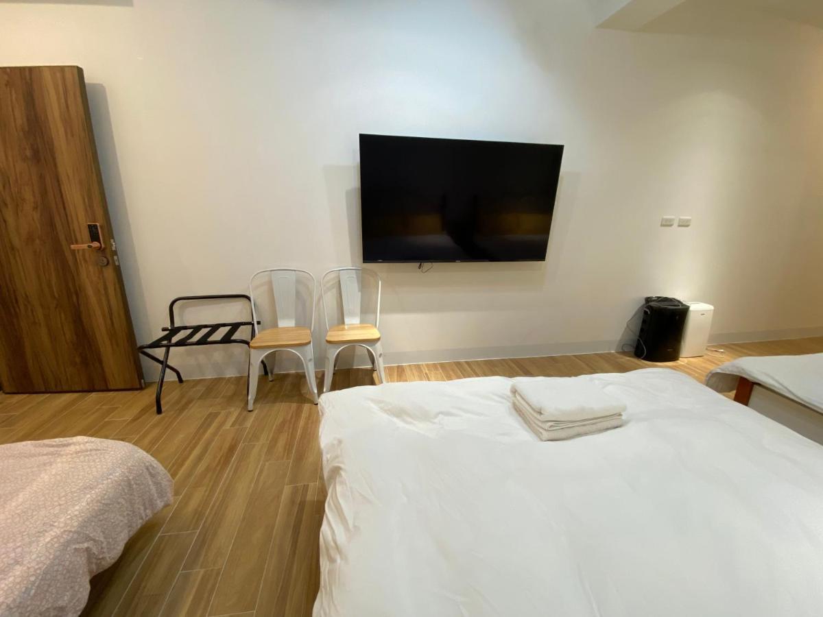 Апартаменты 好室連連house Lien Lien Тайнань Экстерьер фото