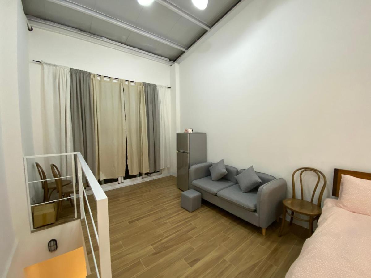Апартаменты 好室連連house Lien Lien Тайнань Экстерьер фото