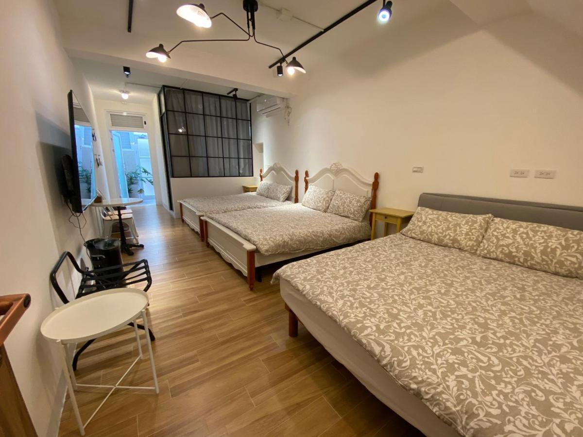 Апартаменты 好室連連house Lien Lien Тайнань Экстерьер фото